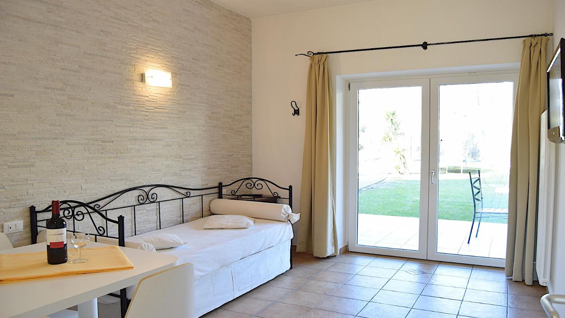 Residenza Le Due Torri Aparthotel Riva del Garda Exterior foto