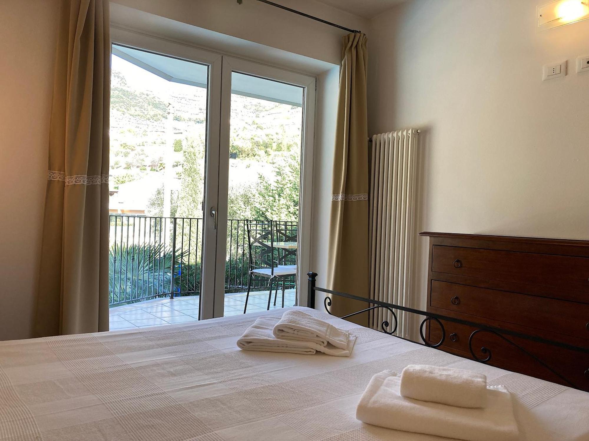 Residenza Le Due Torri Aparthotel Riva del Garda Exterior foto